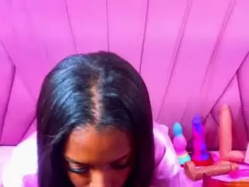 Chaturbate Live Sex Cam of angeyapetite