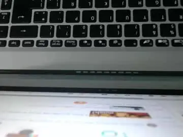 Chaturbate Live Sex Cam of cherry_provocation