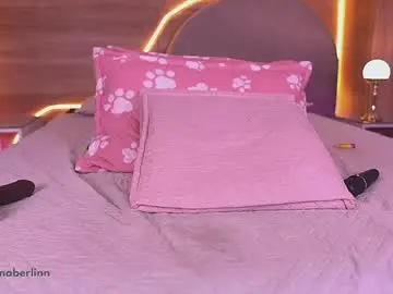 Chaturbate Watch Live Sex Cams of dannaberlin