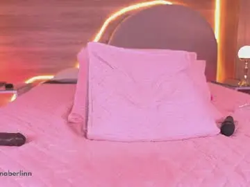 Chaturbate Live Sex Cam of dannaberlin