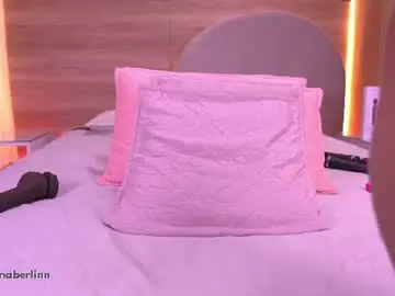 Chaturbate Watch Live Sex Cams of dannaberlin