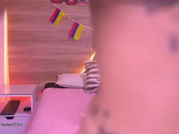 Chaturbate Live Sex Cam of dannaberlin