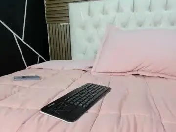 Chaturbate Free Porn Cam of noahwolff_1