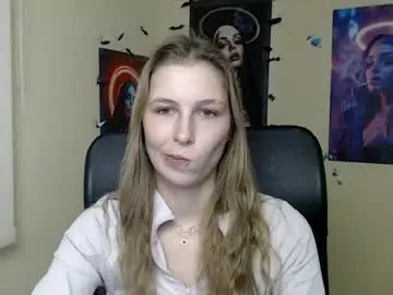 Chaturbate Sex Cam of stranger_giirl