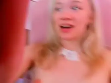 Chaturbate Live Sex Cam of alice_forfun