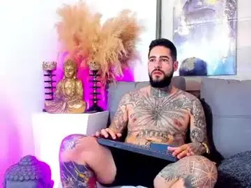 Chaturbate Live Sex Cam of vincentsartori