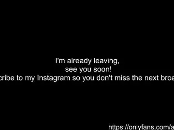 Chaturbate Live Porn of alismoona