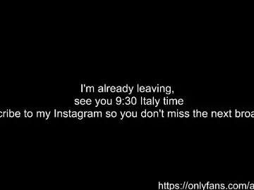 Chaturbate Live Porn of alismoona