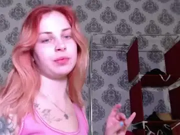 Chaturbate Live Sex Cam of alismoona