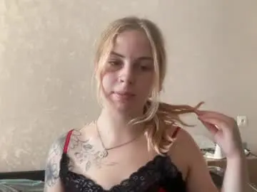 Chaturbate Free Live Porn of alismoona