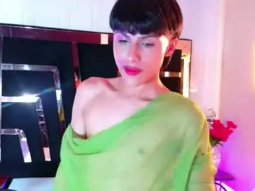 Chaturbate Free Porn Cam of carolinejesh