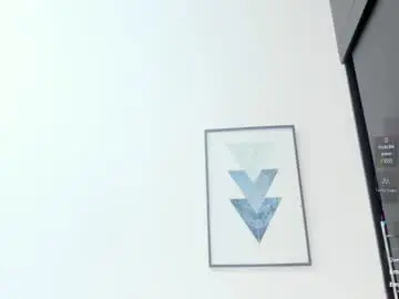 Chaturbate Live Sex Cam of mia_collivens