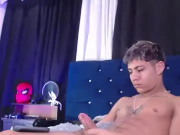 Chaturbate Free Porn Cam of milan_anxel