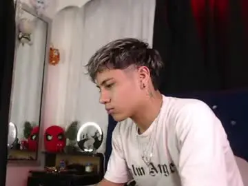 Chaturbate Watch Live Sex Cams of milan_anxel