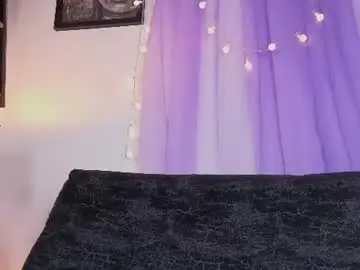 Chaturbate Nude Webcam of chelsyrose