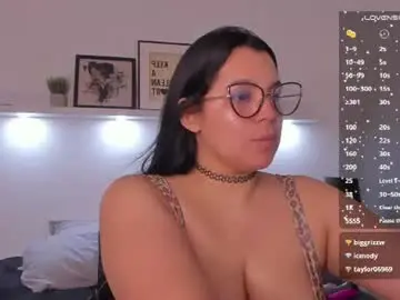 Chaturbate Live Sex Cam of kassandra_nasty
