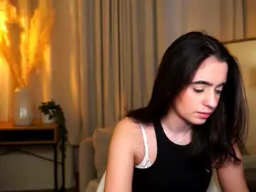 Chaturbate Live Sex Cam of mmilkyway_