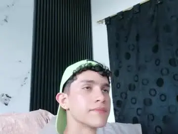 Chaturbate Adult Webcams of noah_tyler_