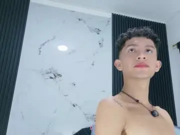 Chaturbate Watch Live Sex Cams of noah_tyler_