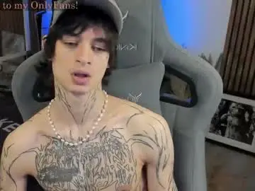 Chaturbate Free Porn Cam of oliverrgroove