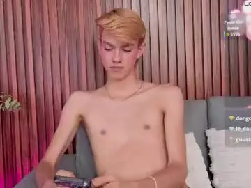 Chaturbate Live Porn of sunnyboy29_