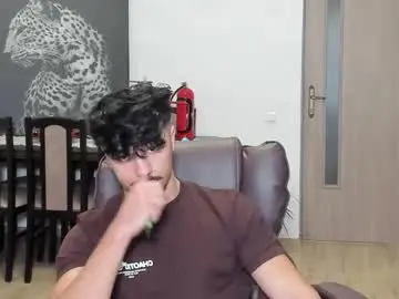 Chaturbate Live Sex Cam of marktison