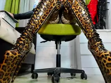 Chaturbate Free Porn Cam of mistresstiffany69