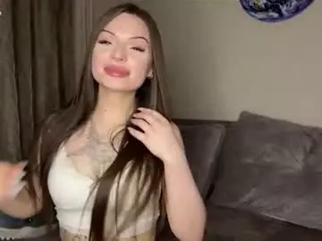 Chaturbate Adult Video Chat of nikitahandshoe