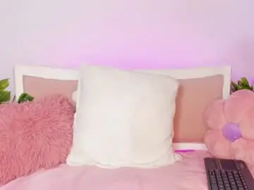 Chaturbate Live Sex Cam of _mia_sweett1