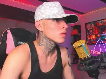 Chaturbate Free Live Porn of andrees_s