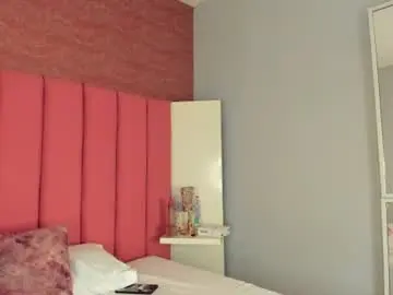 Chaturbate Live Sex Cam of littlespots