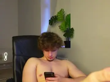 Chaturbate Live Sex Cam of ricky_becko