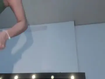 Chaturbate Adult Video Chat of violetadumsper