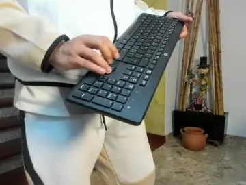 Chaturbate Watch Live Sex Cams of belamiramil