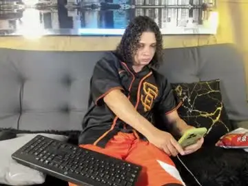 Chaturbate Free Live Porn of belamiramil
