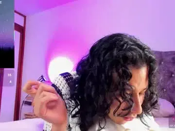 Chaturbate Best live sex cam show of benjamin_fiore