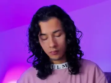 Chaturbate Best live sex cam show of benjamin_fiore