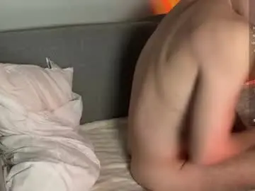 Chaturbate Live Sex Cam of kleotwink_