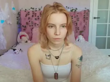 Chaturbate Sex Cam of pink_lila18