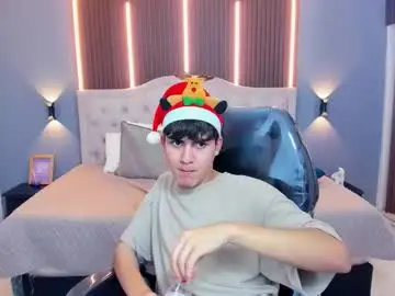 Chaturbate Live Sex of tommy18__