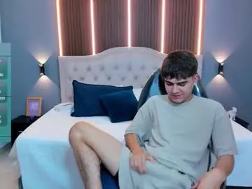 Chaturbate Best live sex cam show of tommy18__