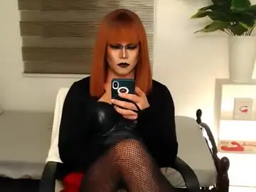 Chaturbate Live Sex Cam of xyournightmarequeenx