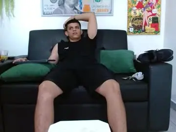 Chaturbate Live Sex Cam of alpha_pprs