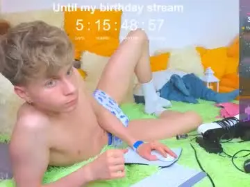 Chaturbate Free Porn Cam of landel_boy