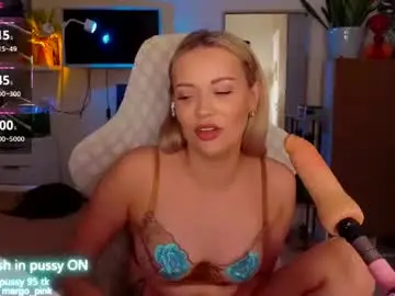 Chaturbate Watch Live Sex Cams of margohotty