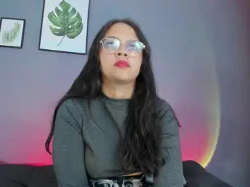 Chaturbate Live Sex of mialuxx