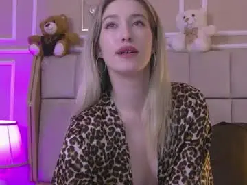 Chaturbate Live Sex Cam of serena_bennet