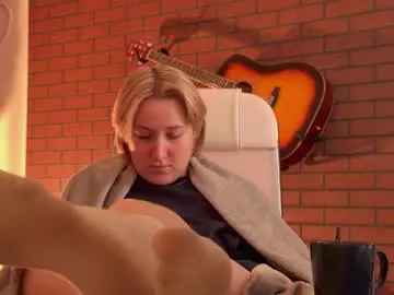 Chaturbate Nude Webcam of cinbellamy