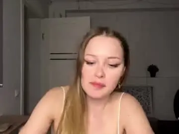 Chaturbate Live Sex of helen__eve