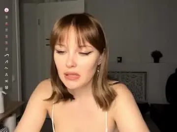 Chaturbate Best live sex cam show of helen__eve